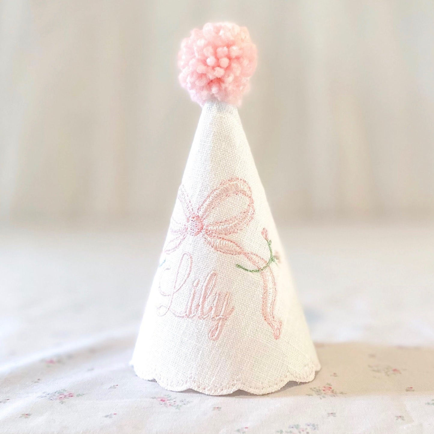 Rosebud First Birthday Hat and High Chair Banner Set – Linen Keepsake Party Decor