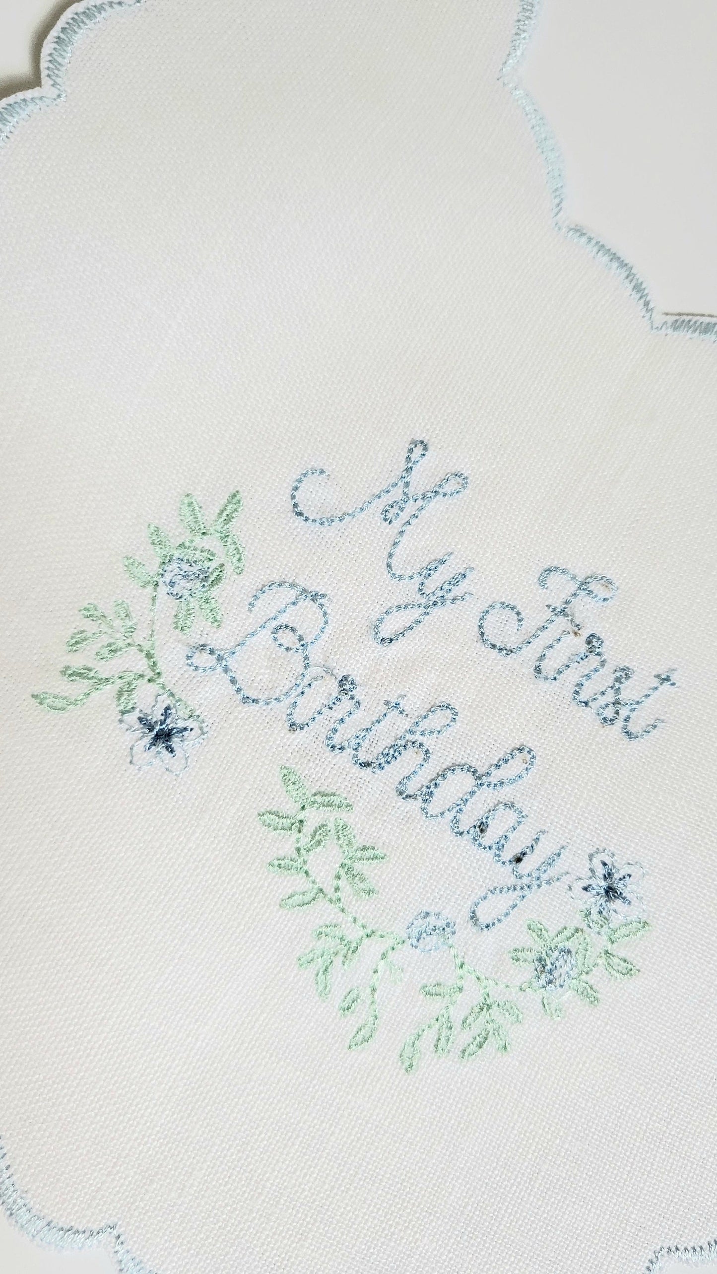 Southern Floral Bib