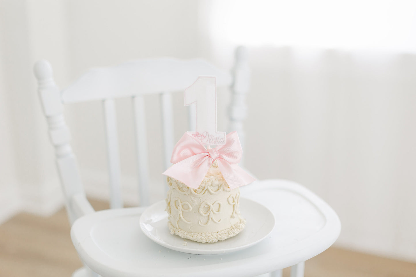 Bella Bow Personalized Cake Topper I Pink and White Bow Cake Topper I One Cake Topper I Girls Cake Topper I Monogrammed Cake Smash Topper